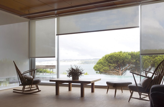 Một góc thư giãn cực "chill" với màn cuốn lưới